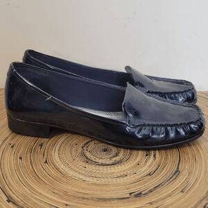 AK Anne Klein Vama Patent Loafer Shoes  Purple Size 9